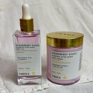 TRULY Strawberry Kisses Plumping Set - Full Size Body Oil and Body Cream